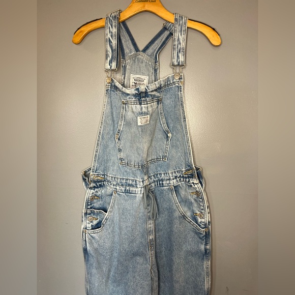 LEVI'S® Apron Straight Leg Overalls - Picture 3 of 10